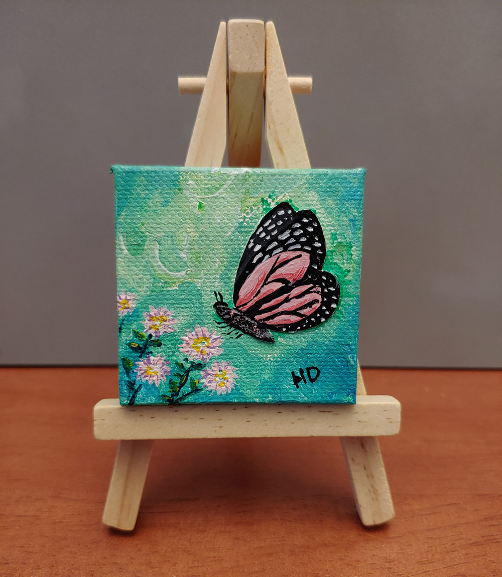 Pink Butterfly 2x2 Miniature w/Easel - Daniel Art and Yarn
