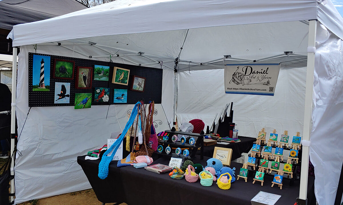 https://danielartandyarn.com/wp-content/uploads/2023/03/Display-tent-Blackbird-brewery-pop-up-3-18-2023-1200x720.jpg