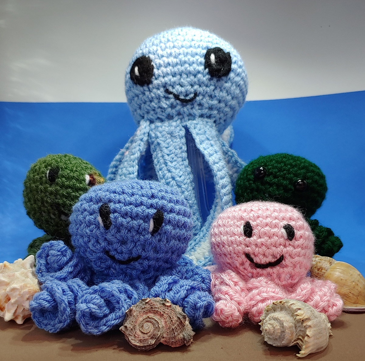 KD-crochet-octopi