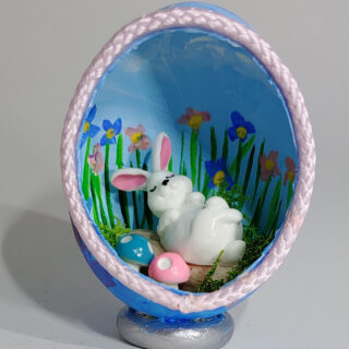 Bunny Rabbit Eggshell Diorama #16