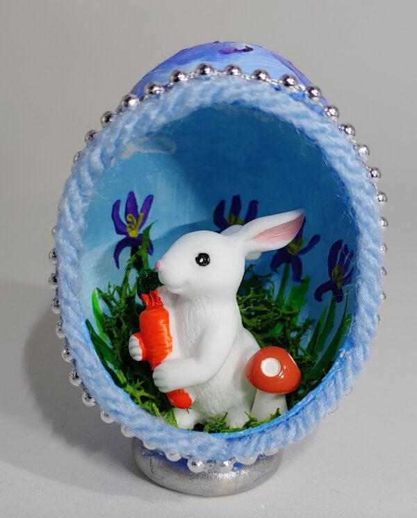 Bunny Rabbit Eggshell Diorama #17