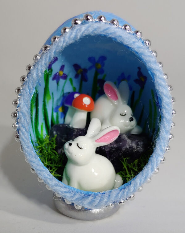 Bunny Rabbit Eggshell Diorama #19