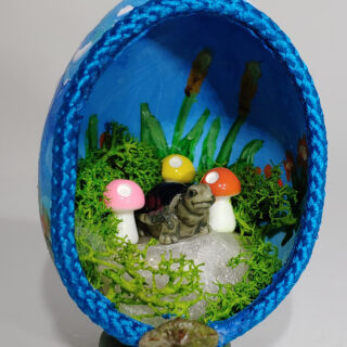 Little Gray Turtle Eggshell Diorama