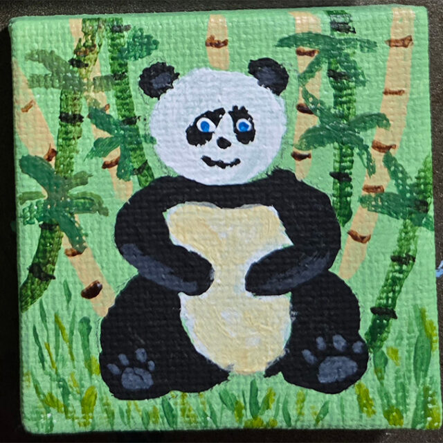 Panda 2x2 Miniature w/Easel